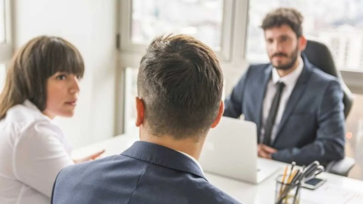 5 Essential Questions to Ask Before Hiring an Injury Attorney