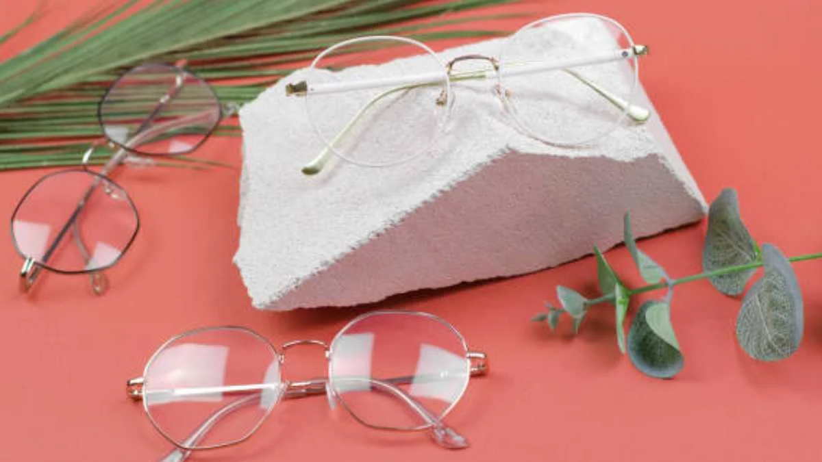 Stylish and Affordable: Where to Buy Trendy Eyeglasses Online